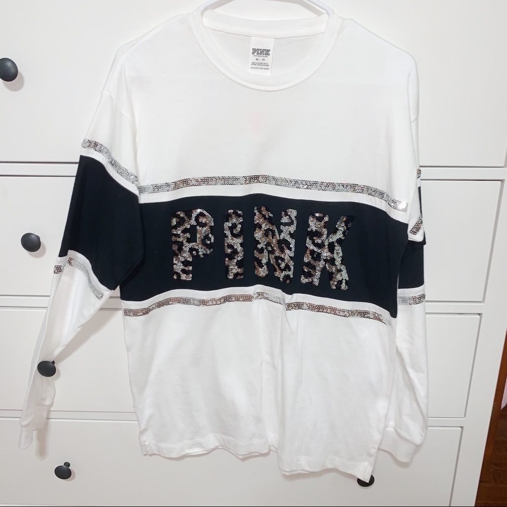 nwt vs pink longsleeve